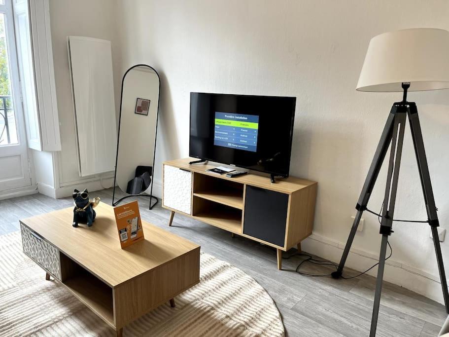 Studio Duquesne 1/2 Pers น็องต์ ภายนอก รูปภาพ